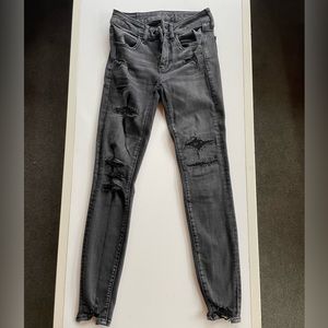 AEO Ne(x)t Level Stretch Black Distressed Jeans